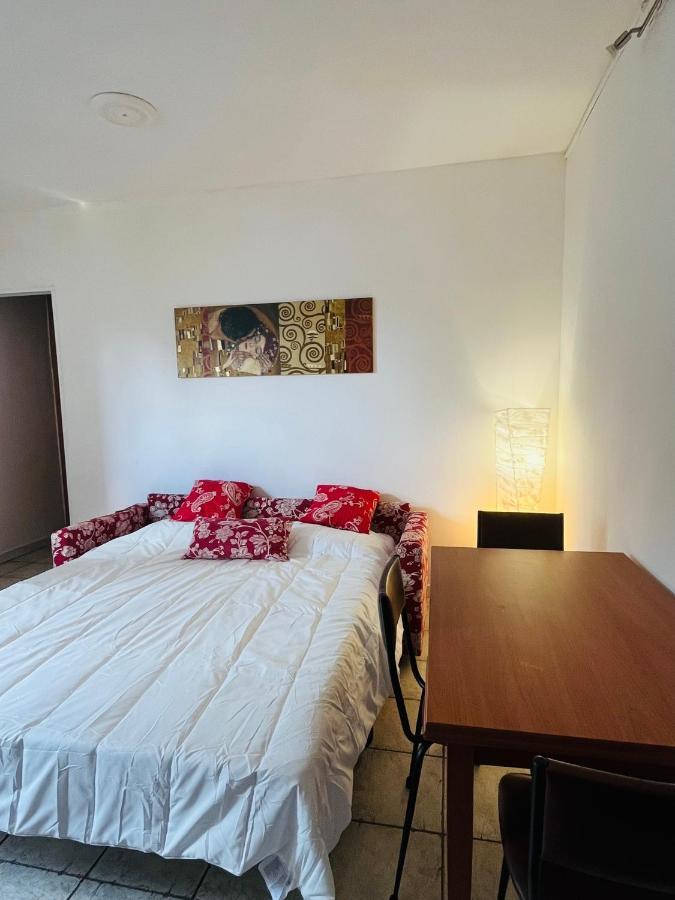 Casa L' Aurora Viola Apartment Ливорно Екстериор снимка